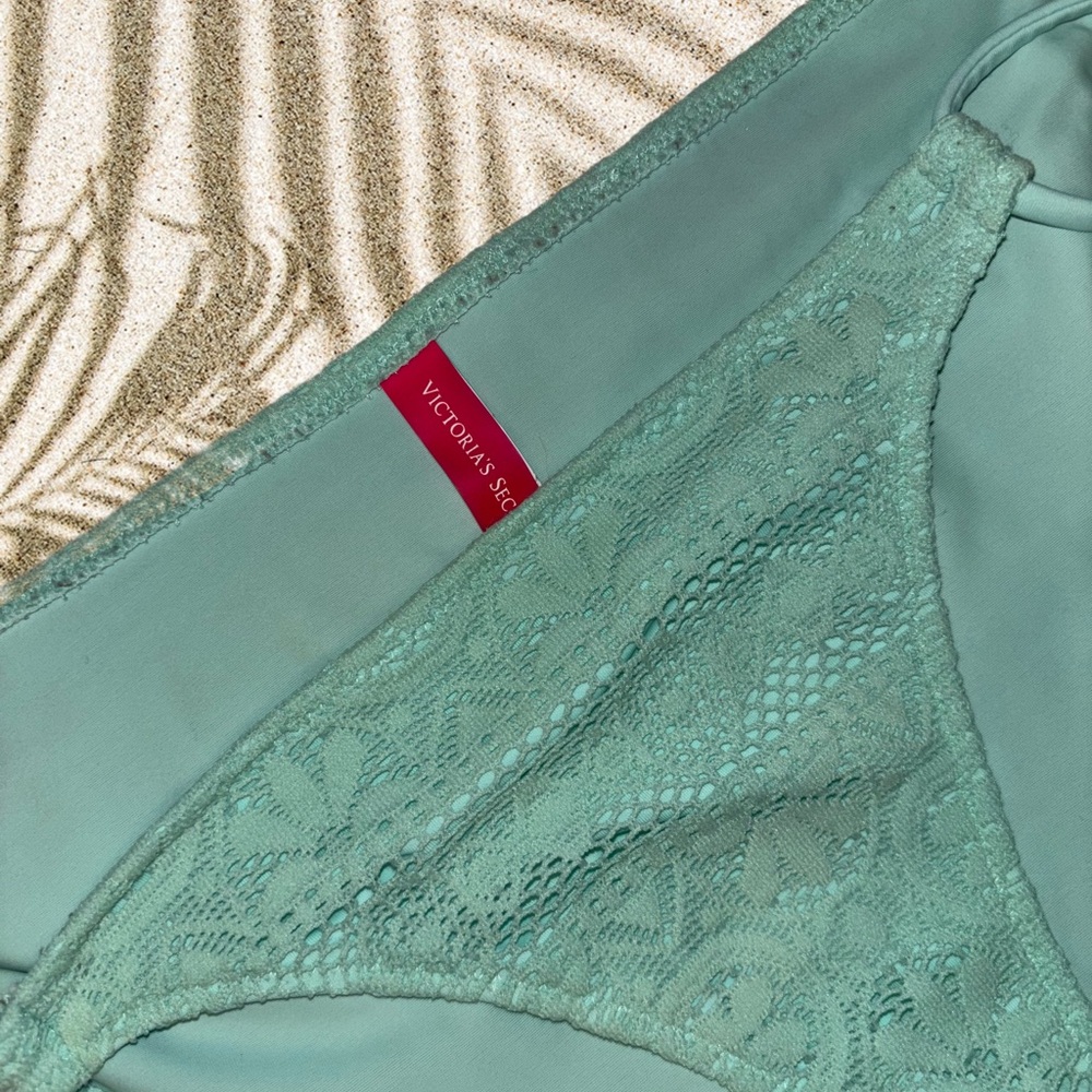 Victoria’s Secret Elegant Lace Halter Bikini Set - Picture 3 of 3
